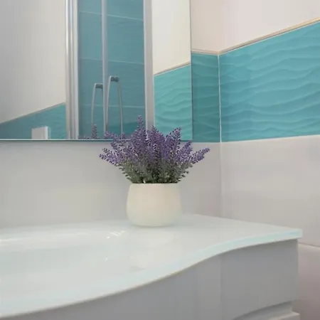 Casa Micuccio Seaside بيت للعطل *